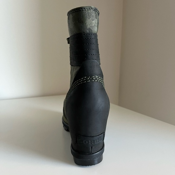 RARE Sorel Lexie Wedge Boot Hiker Green - Picture 11 of 16